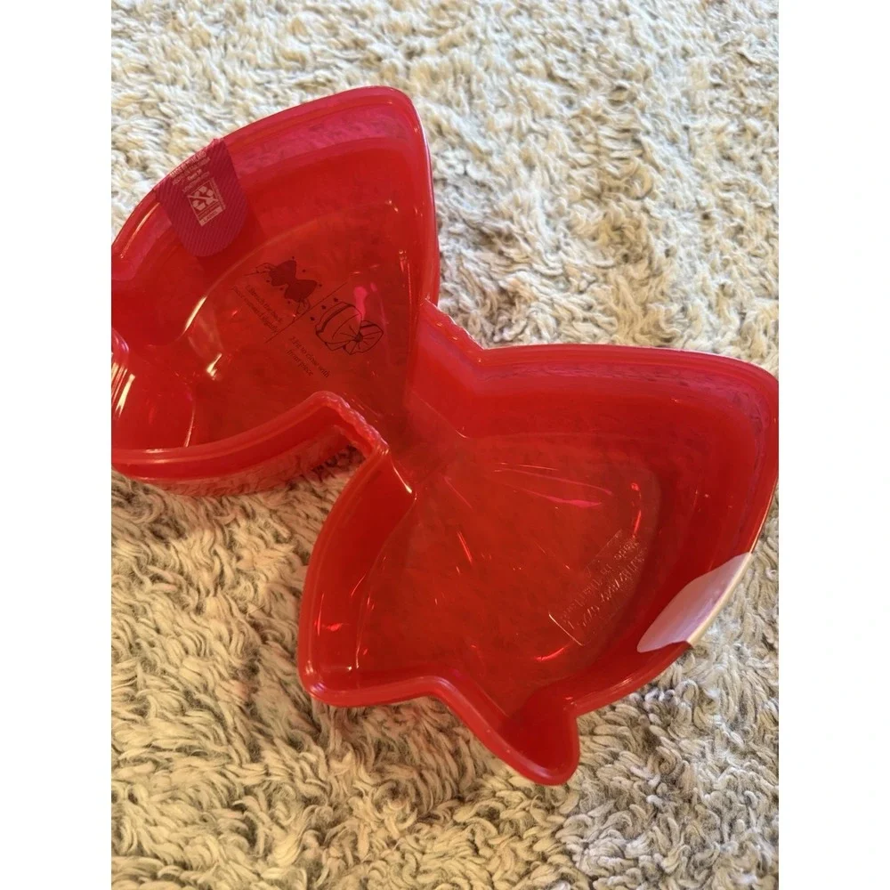 Way to Celebrate Bow Container Red Plastic‎ Gift Box Valentine 6.12in NWT 27849